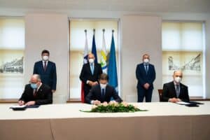 Foto4 podpis pisma o nameri resized