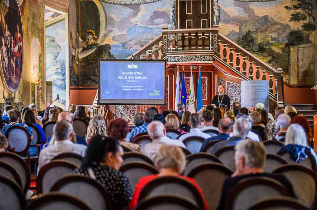 Podelitev diplom FT 23 Izbor-2