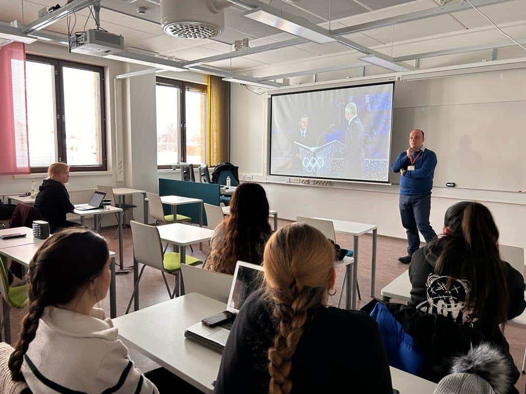 received_938436723858067